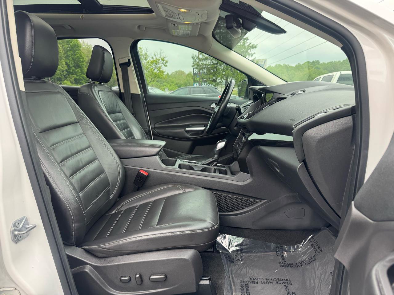 Used 2018 Ford Escape Titanium AWD/4WD image 14