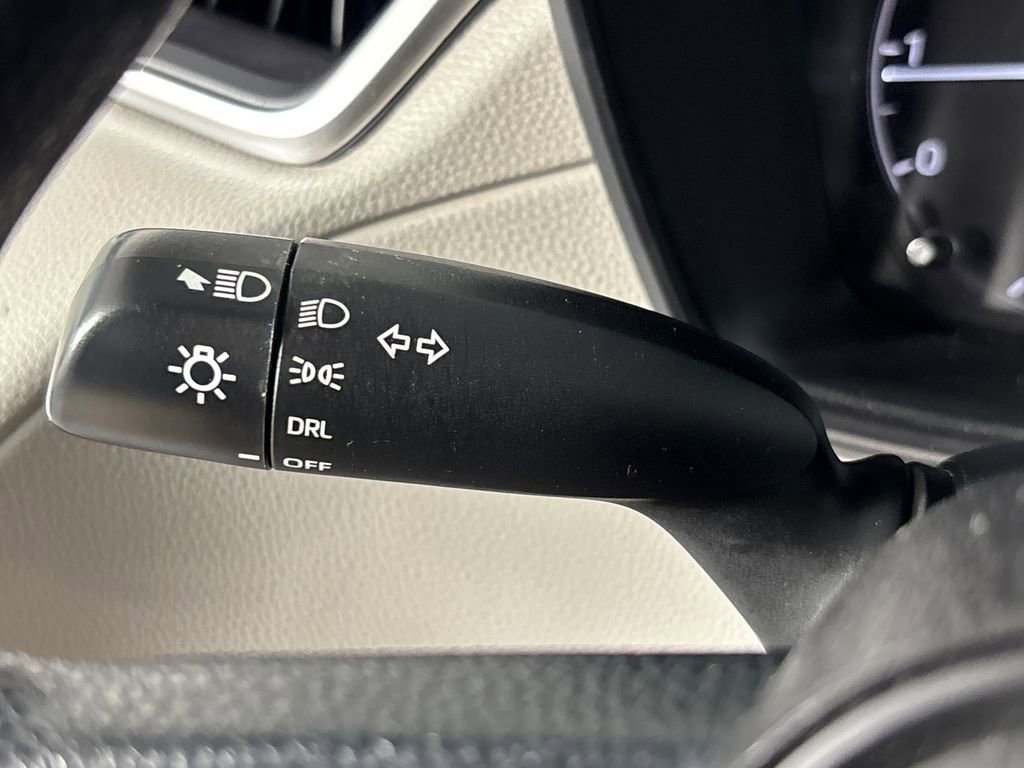 Certified 2024 Toyota Corolla Cross L image 15