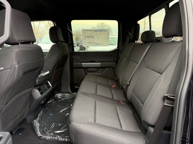 New 2026 Ford F150 XLT w/ Equipment Group 302A MID image 15
