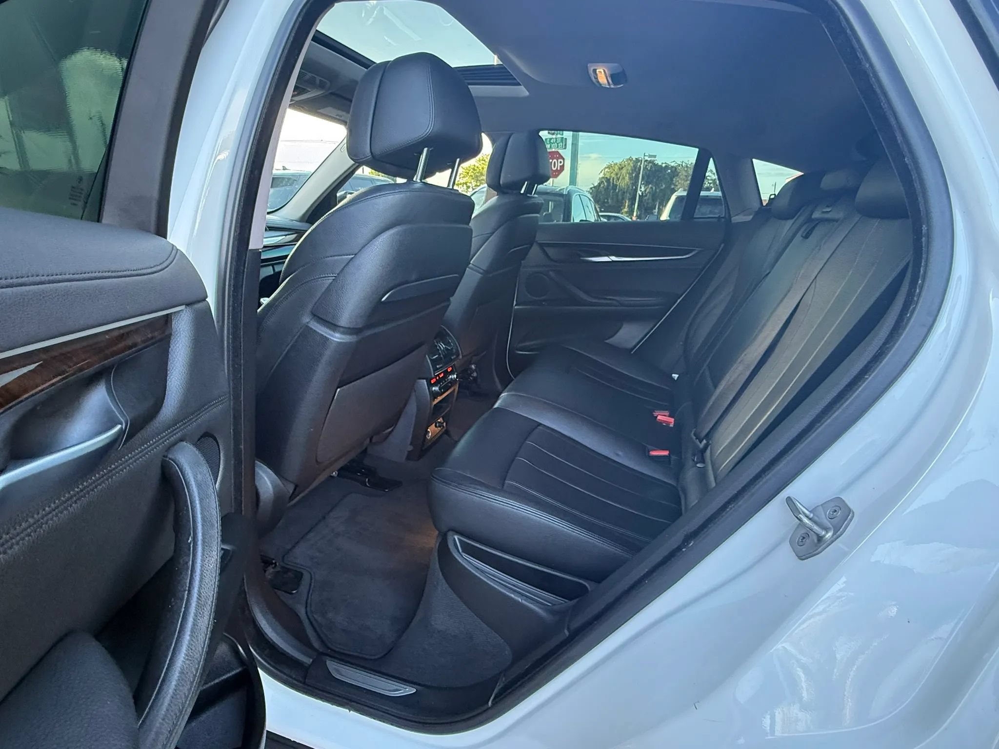 Used 2016 BMW X6 sDrive35i RWD image 18