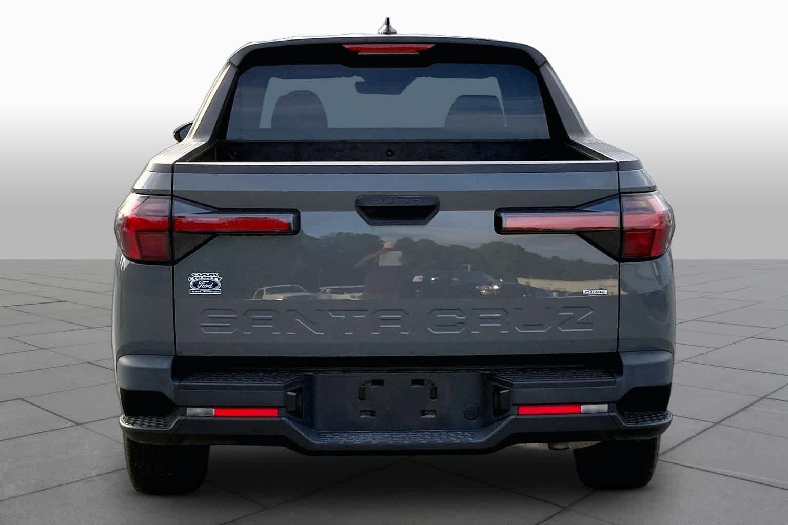 Used 2023 Hyundai Santa Cruz SEL AWD/4WD image 5