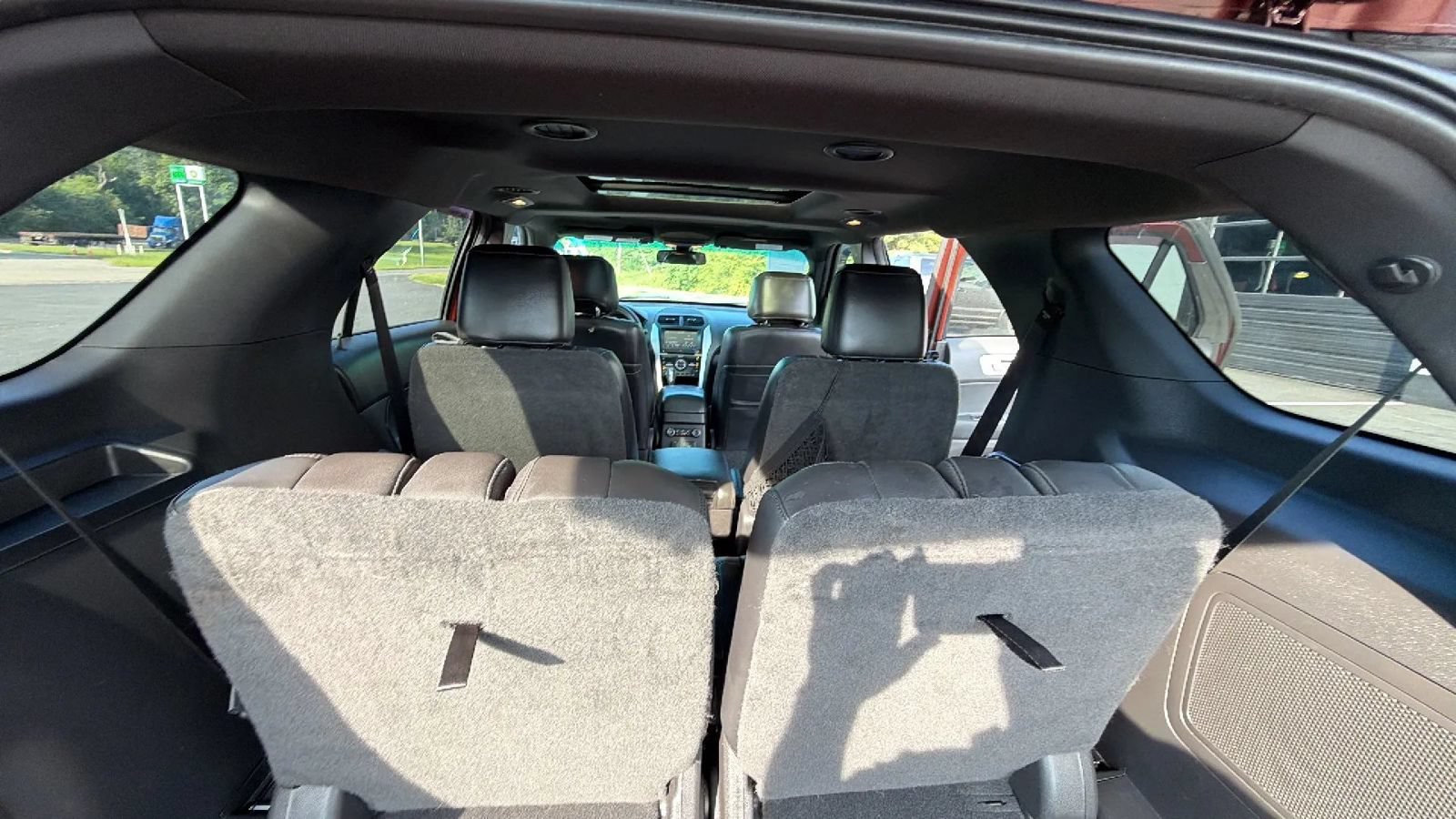 Used 2015 Ford Explorer Limited w/ Equipment Group 302A AWD/4WD image 54