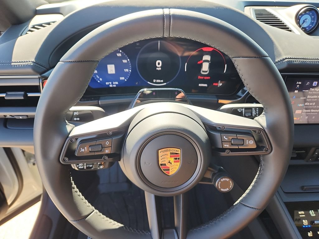 New 2026 Porsche Macan 4S Electric AWD/4WD image 18