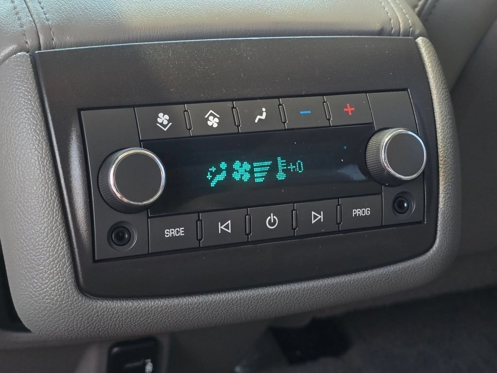 Used 2017 Buick Enclave Premium w/ Experience Buick Package FWD image 17