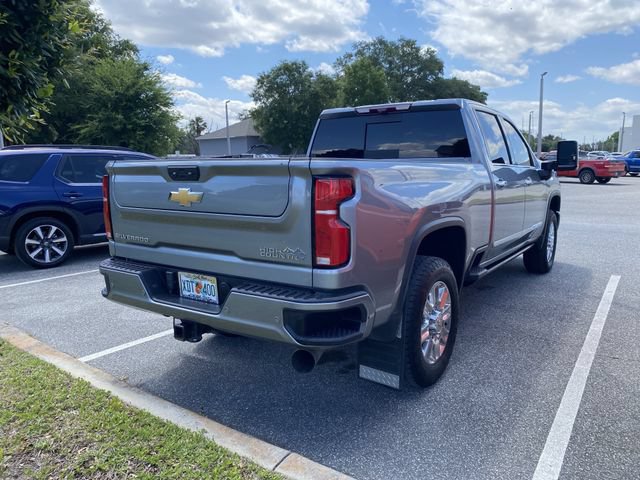 Used 2024 Chevrolet Silverado 2500 High Country w/ High Country Premium Package AWD/4WD image 16