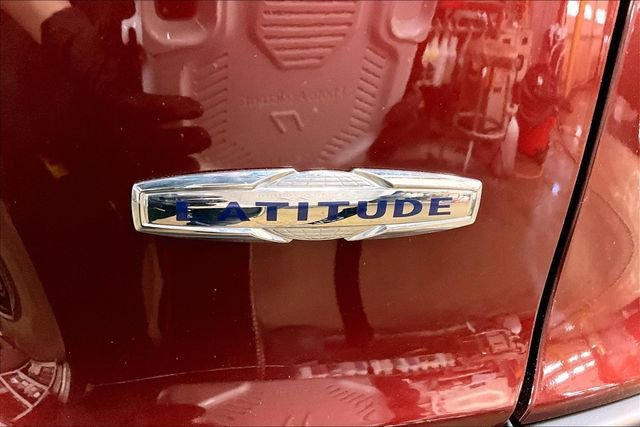 Used 2021 Jeep Cherokee Latitude image 24