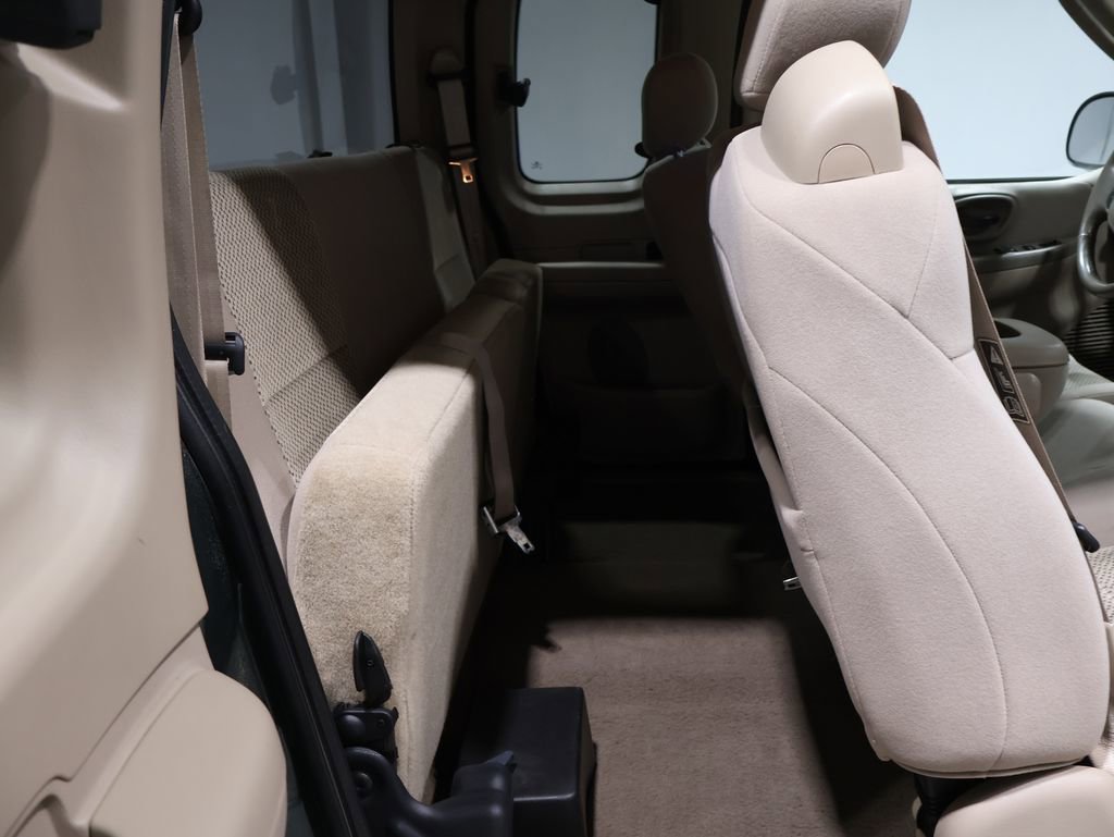 Used 2003 Ford F150 XLT image 22