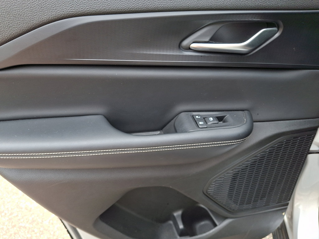 Certified 2023 Jeep Grand Cherokee Altitude AWD/4WD image 19