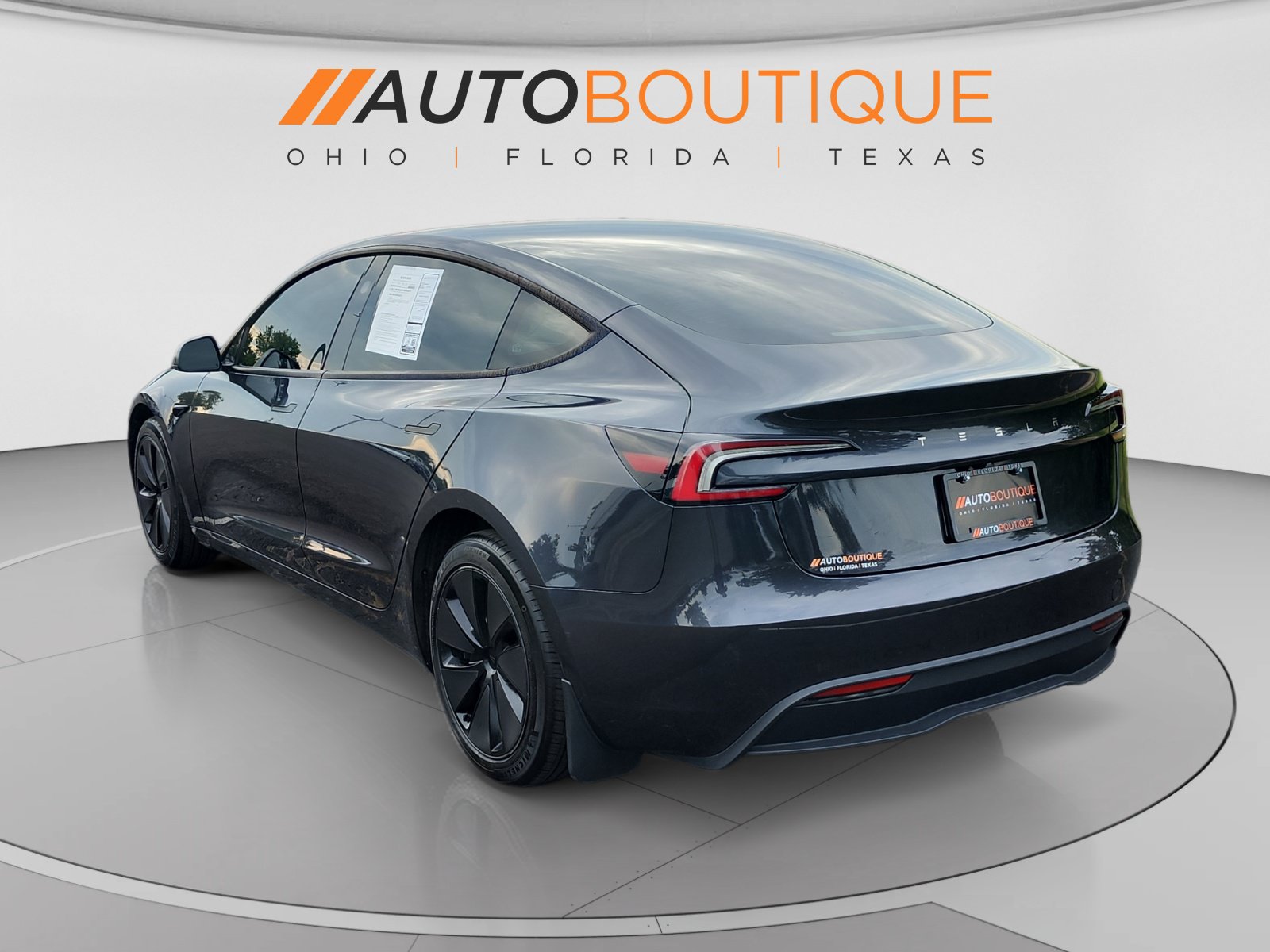 Used 2024 Tesla Model 3 Standard Range RWD image 3