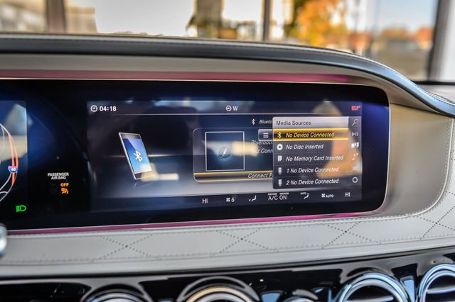 Used 2018 Mercedes-Benz S 560 4MATIC Sedan image 24