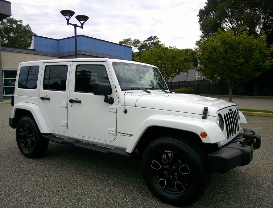 Used 2018 Jeep Wrangler Unlimited Sahara AWD/4WD image 94