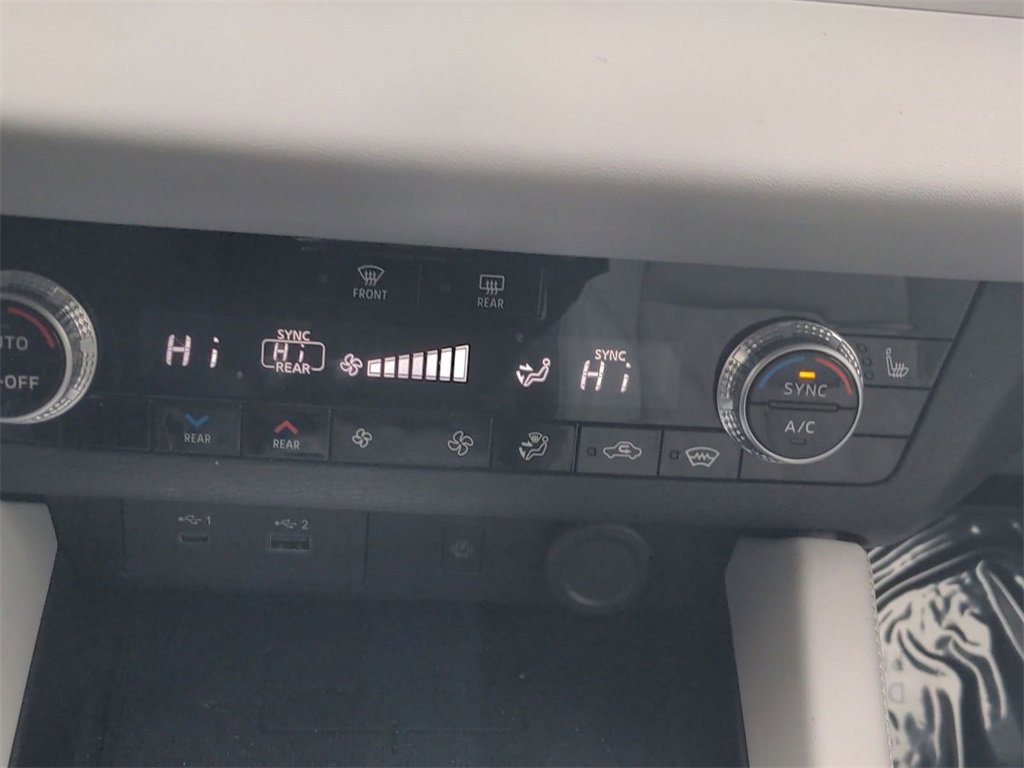 Used 2023 Mitsubishi Outlander SEL 40th Anniversary image 20