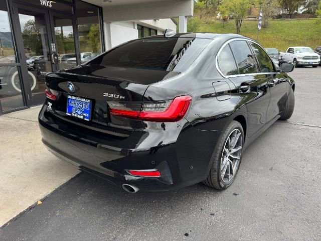 Used 2021 BMW 330e xDrive image 7