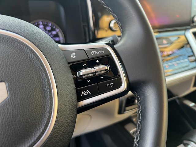Certified 2022 Kia Sorento S image 17
