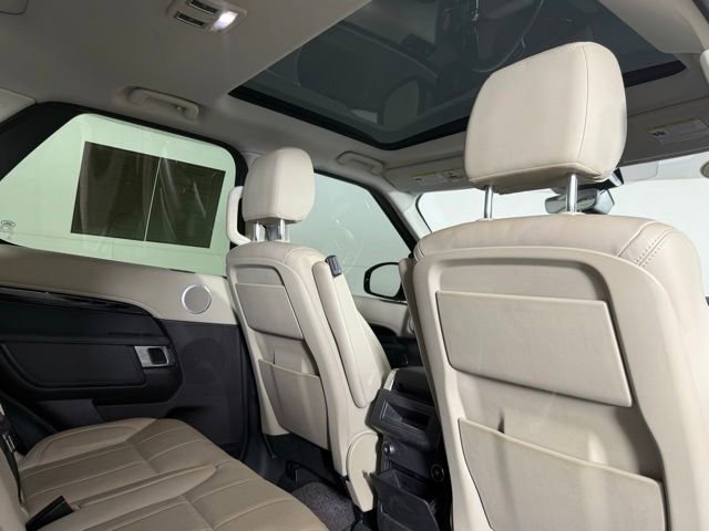 Used 2018 Land Rover Discovery SE AWD/4WD image 29