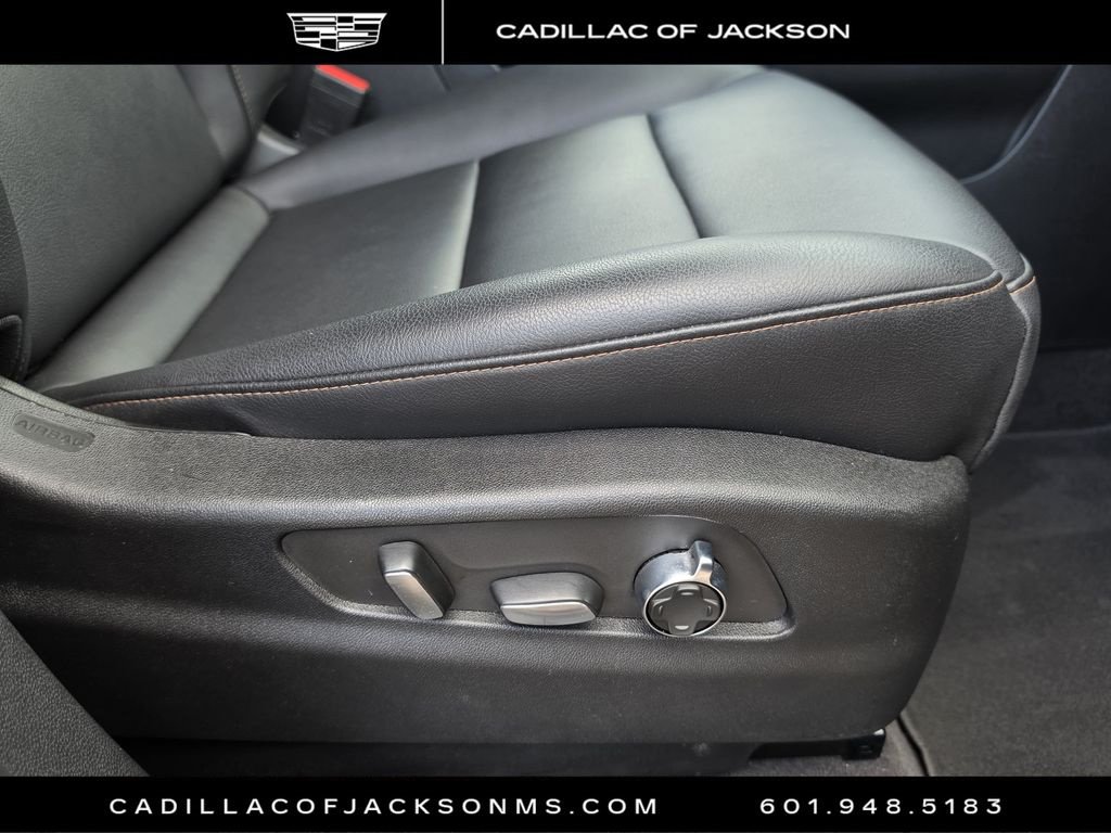 Certified 2023 Cadillac XT4 Sport FWD image 29