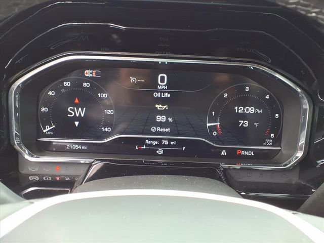 Used 2025 GMC Sierra 1500 SLT image 31