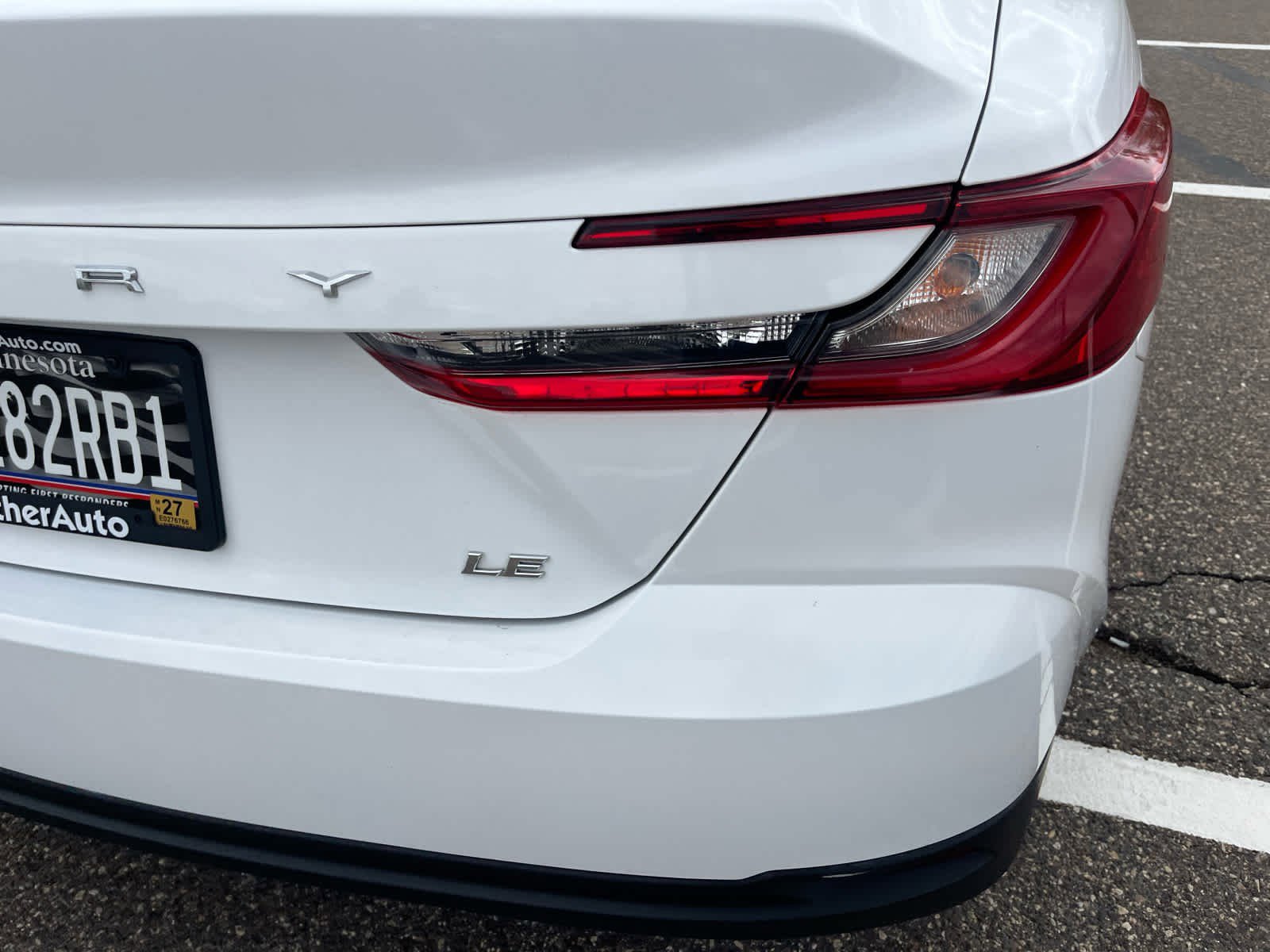 Used 2025 Toyota Camry LE w/ Convenience Package FWD image 8