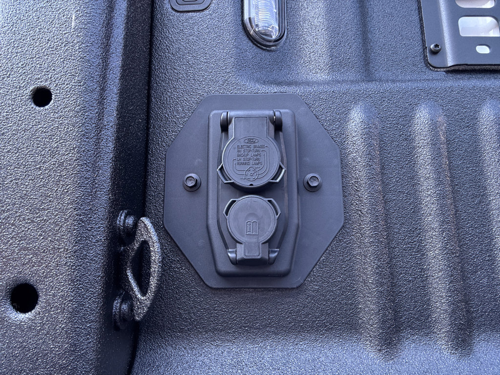 New 2025 Ford F350 Platinum w/ Platinum Plus Package image 8