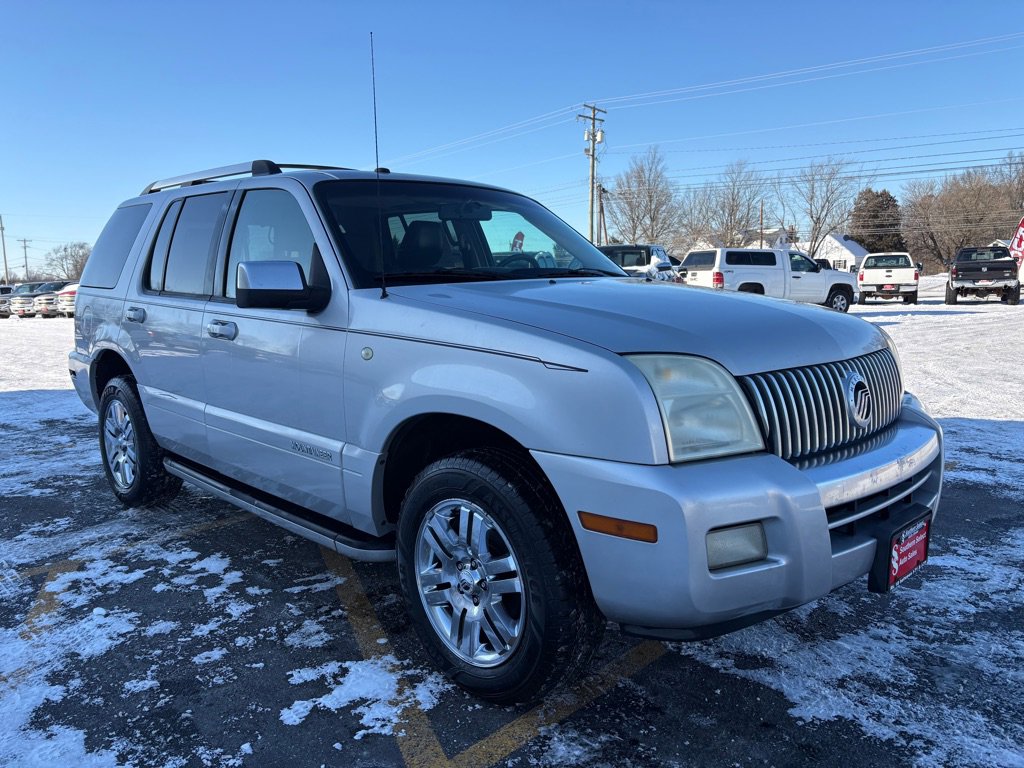 Used 2010 Mercury Mountaineer Premier image 4