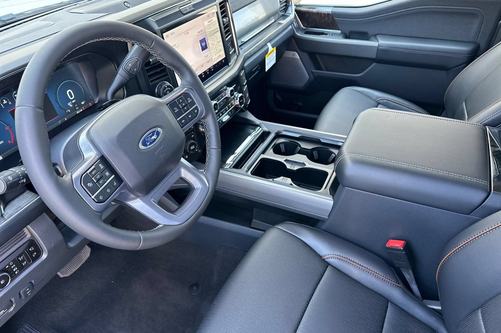 New 2026 Ford F250 Lariat w/ Black Appearance Package AWD/4WD image 9
