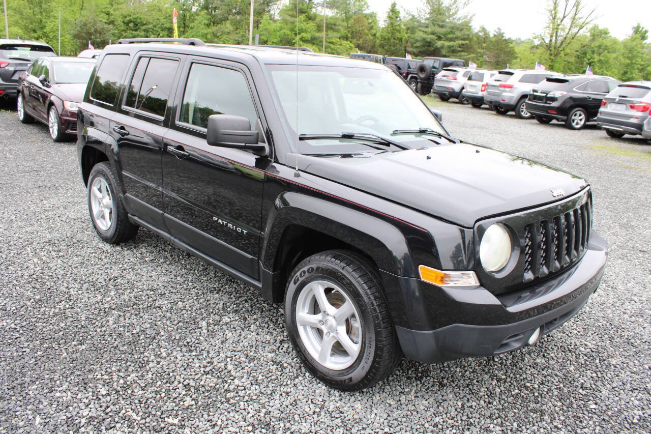 Used 2011 Jeep Patriot Sport w/ PWR Value Group AWD/4WD image 4