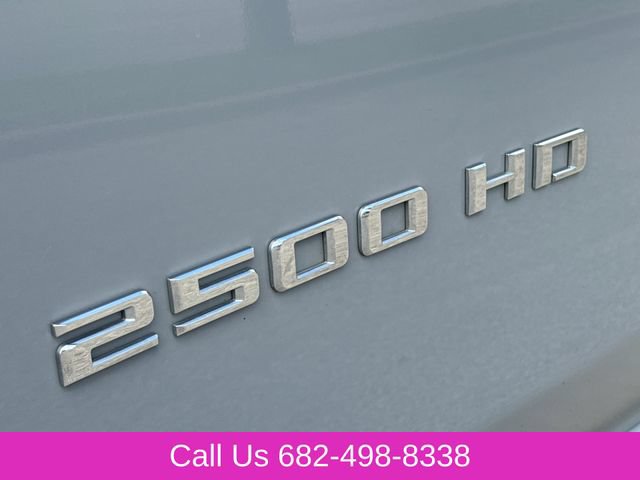 Used 2024 Chevrolet Silverado 2500 ZR2 w/ Technology Package AWD/4WD image 6