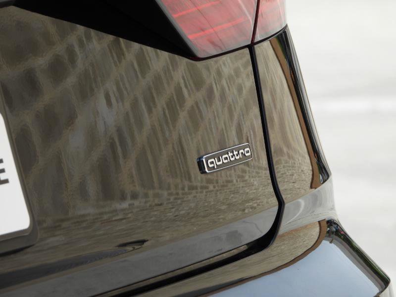 Used 2020 Audi A8 L 3.0T w/ Executive Package AWD/4WD image 11