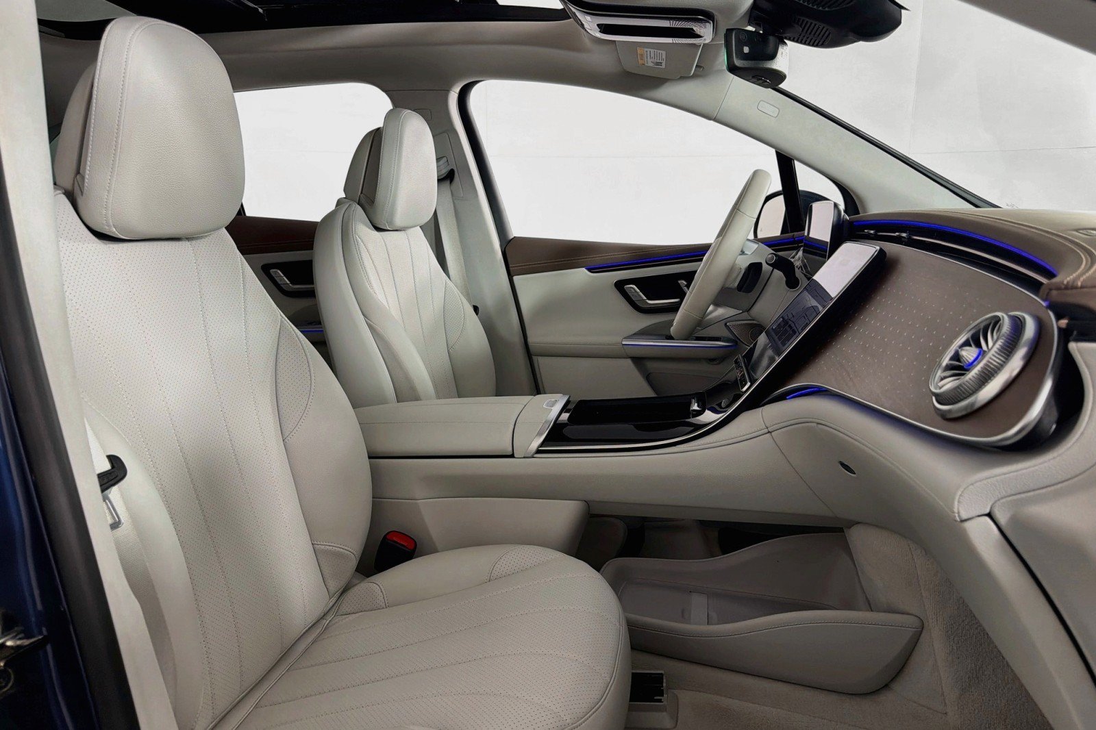 Certified 2023 Mercedes-Benz EQE 350+ SUV image 8