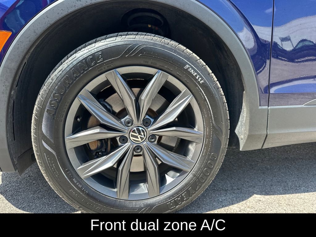 Used 2024 Volkswagen Tiguan SE image 7