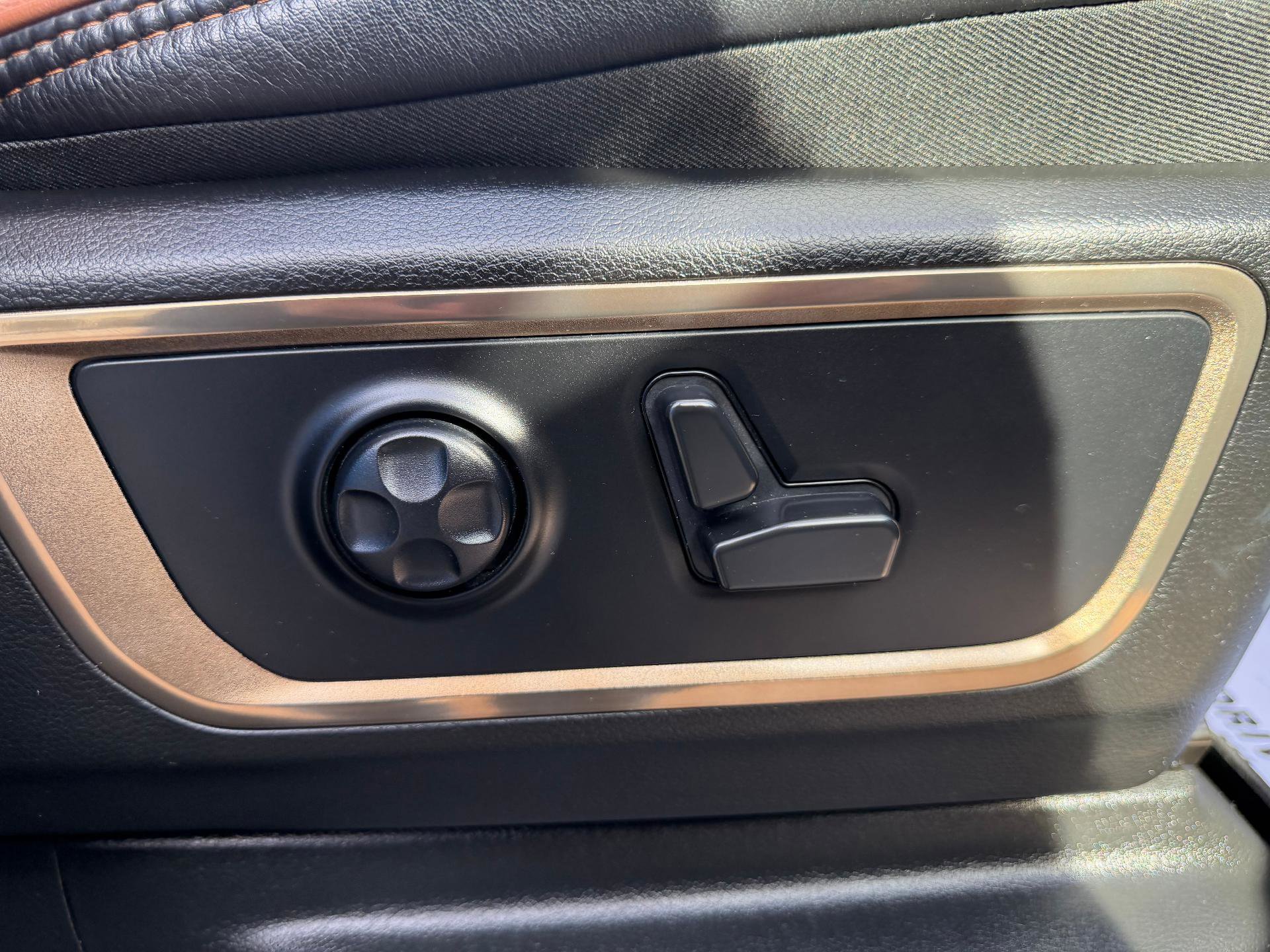 Used 2021 RAM 1500 Limited AWD/4WD image 42