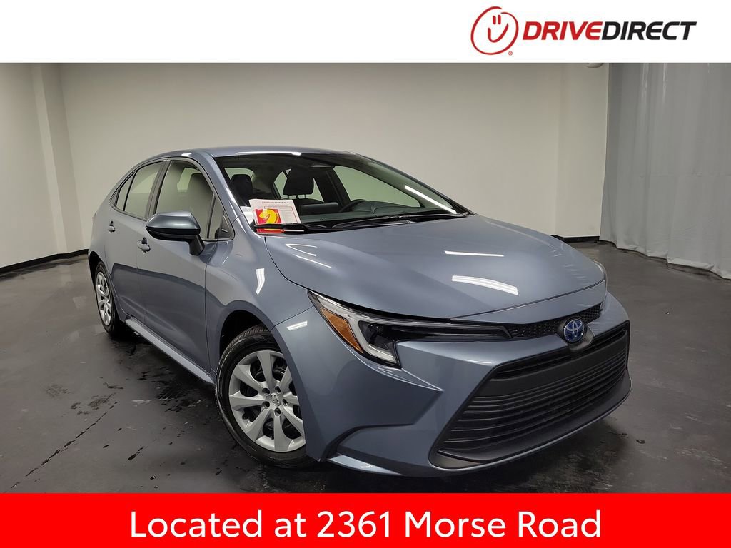 Used 2025 Toyota Corolla LE