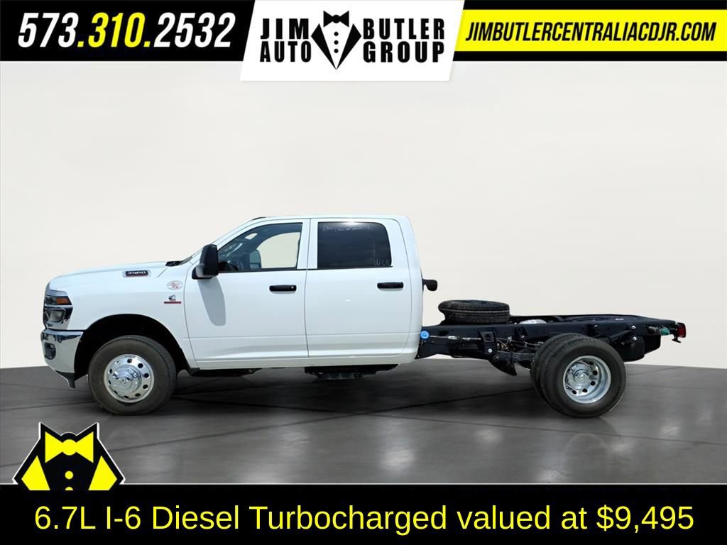 New 2025 RAM 3500 Tradesman w/ Chrome Appearance Group image 2