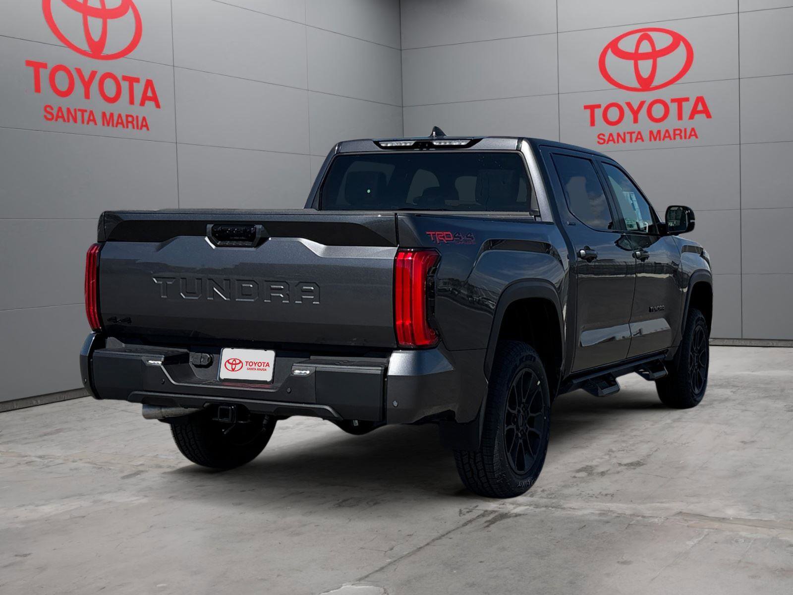 New 2026 Toyota Tundra Limited AWD/4WD image 10