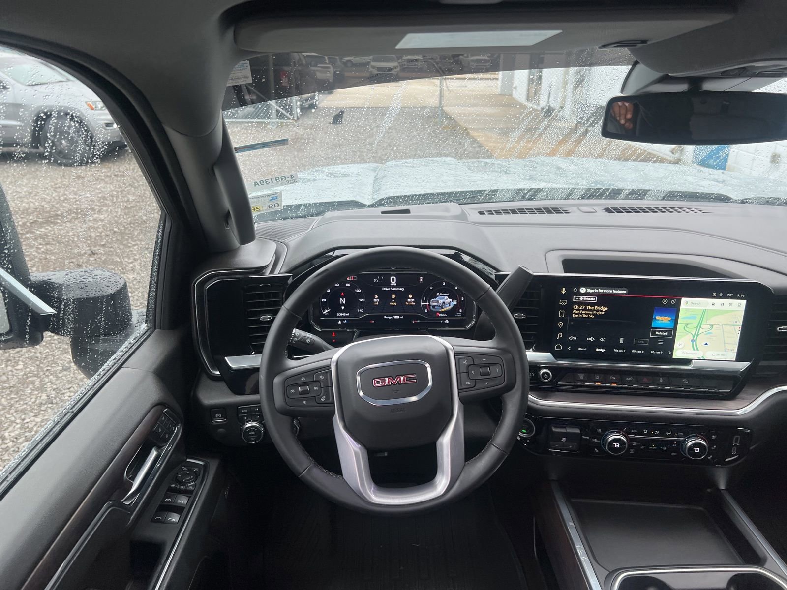 Used 2024 GMC Sierra 2500 SLT w/ Texas SLT Premium Package image 10