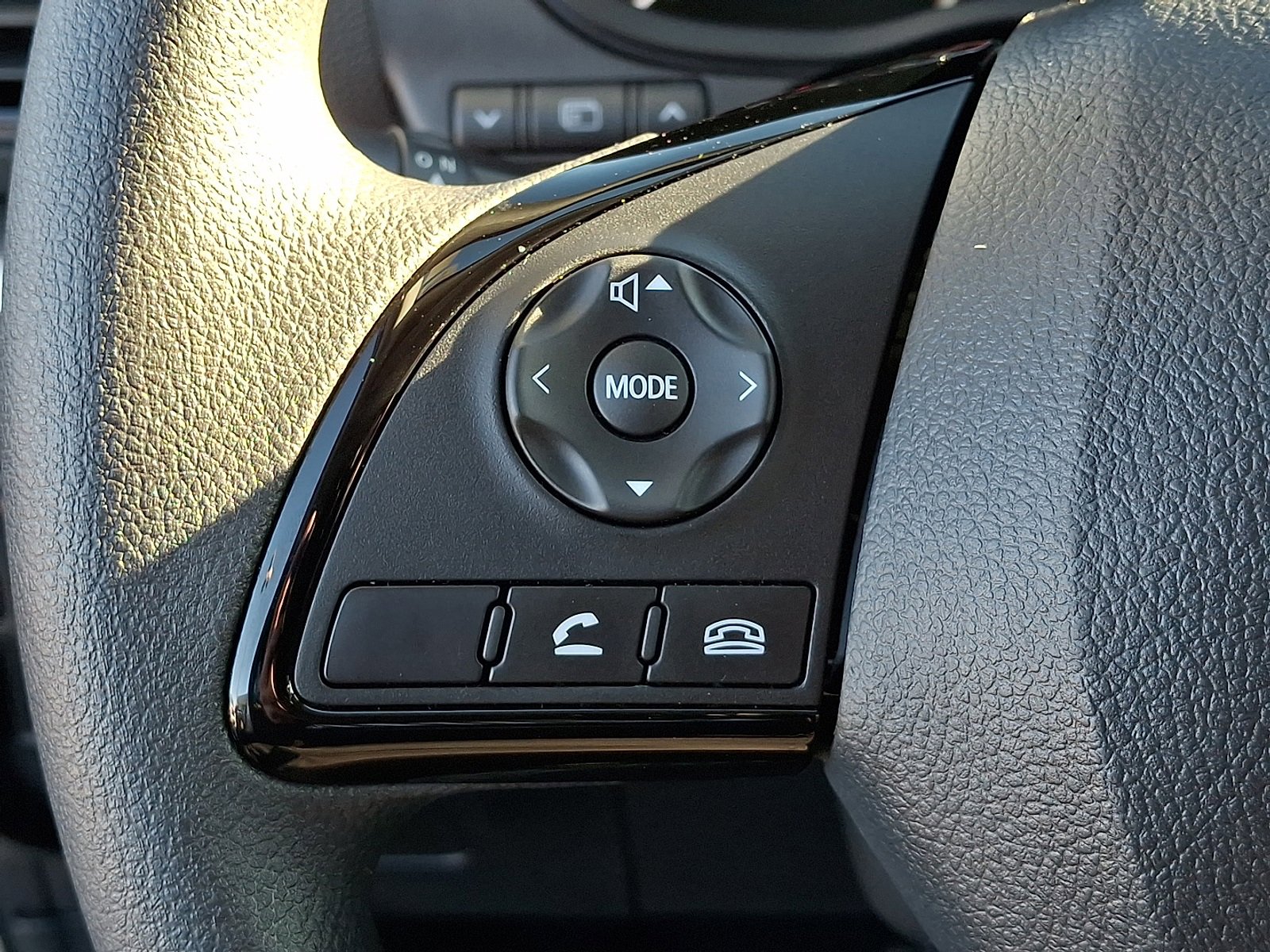 Used 2024 Mitsubishi Eclipse Cross ES image 21