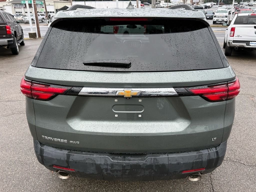 Used 2023 Chevrolet Traverse LT w/ LPO, Floor Liner Package image 5