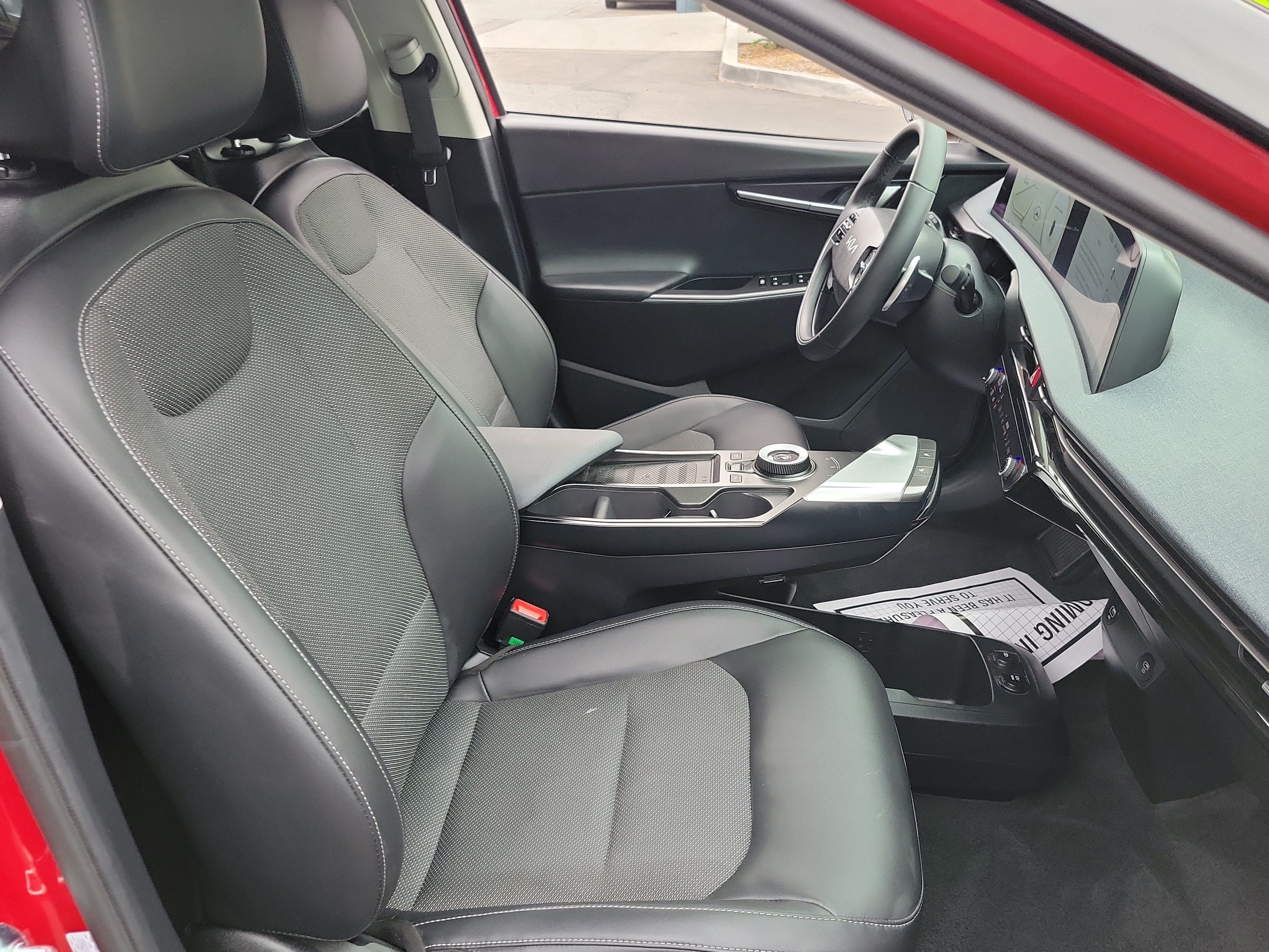 Used 2024 Kia EV6 Light RWD image 22