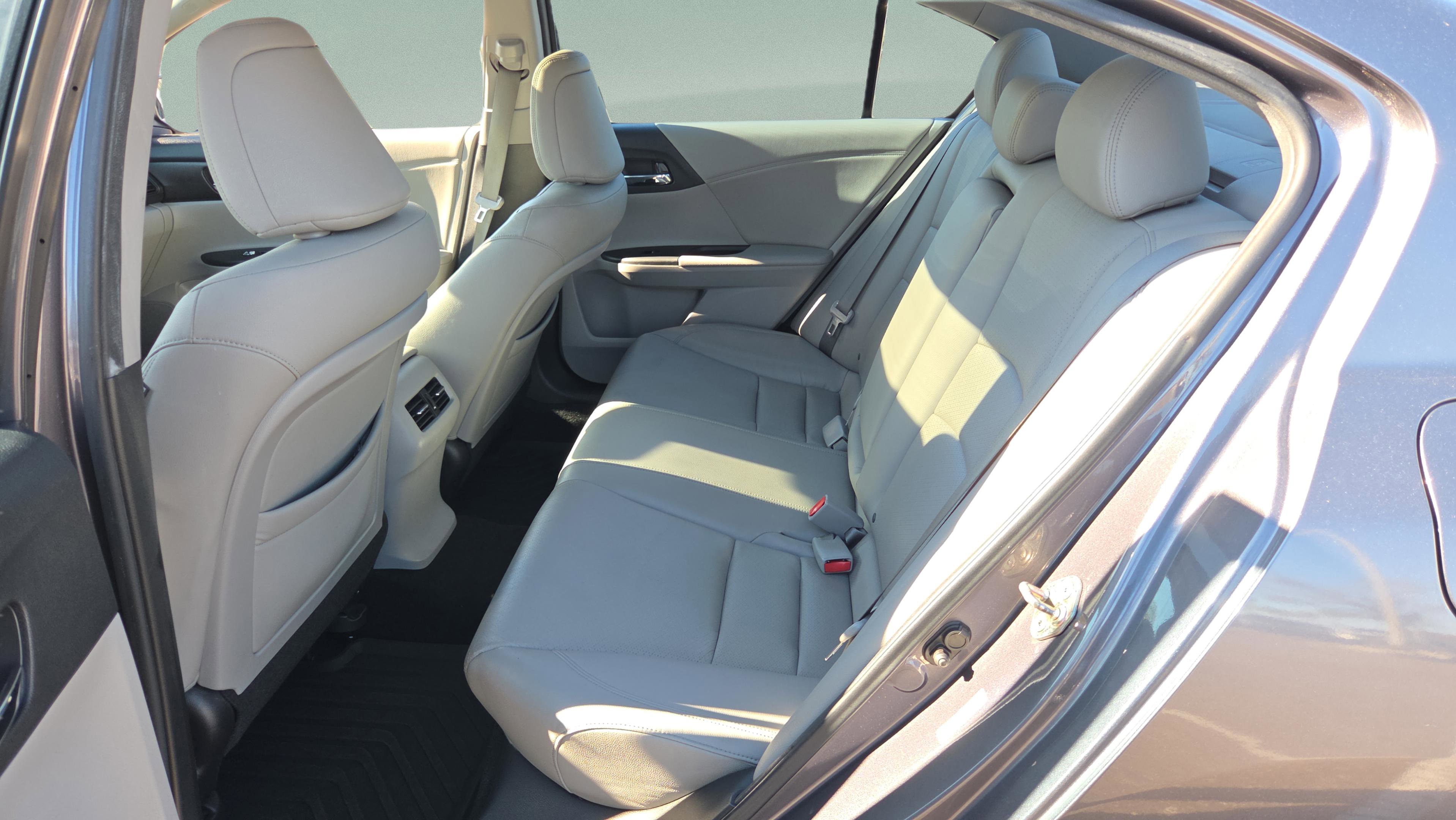 Used 2014 Honda Accord EX-L image 24