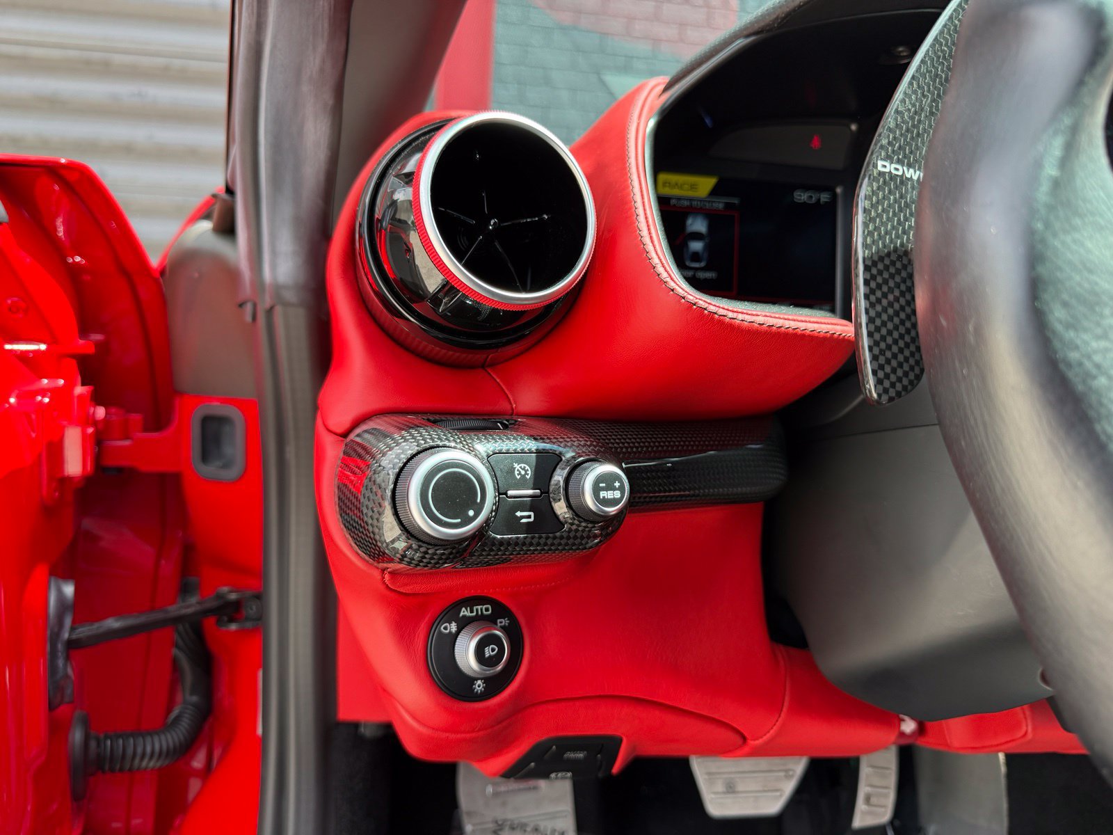 Used 2020 Ferrari 812 Superfast RWD image 59