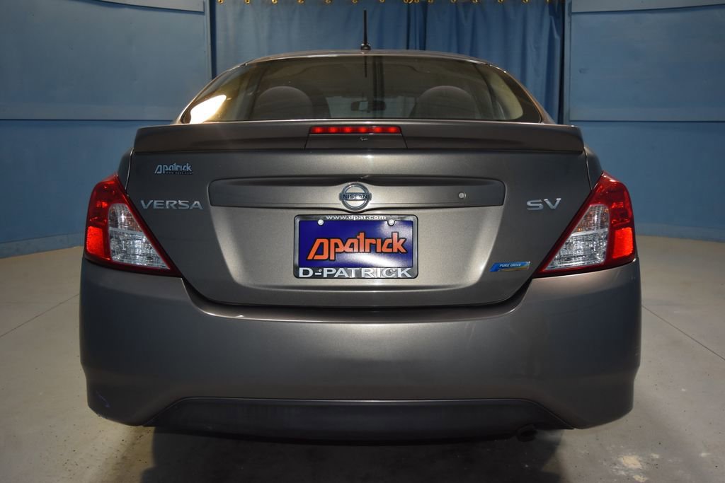 Used 2016 Nissan Versa SV FWD image 24