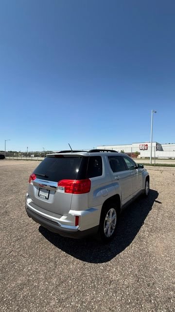 Used 2017 GMC Terrain SLE w/ Convenience Package FWD image 5