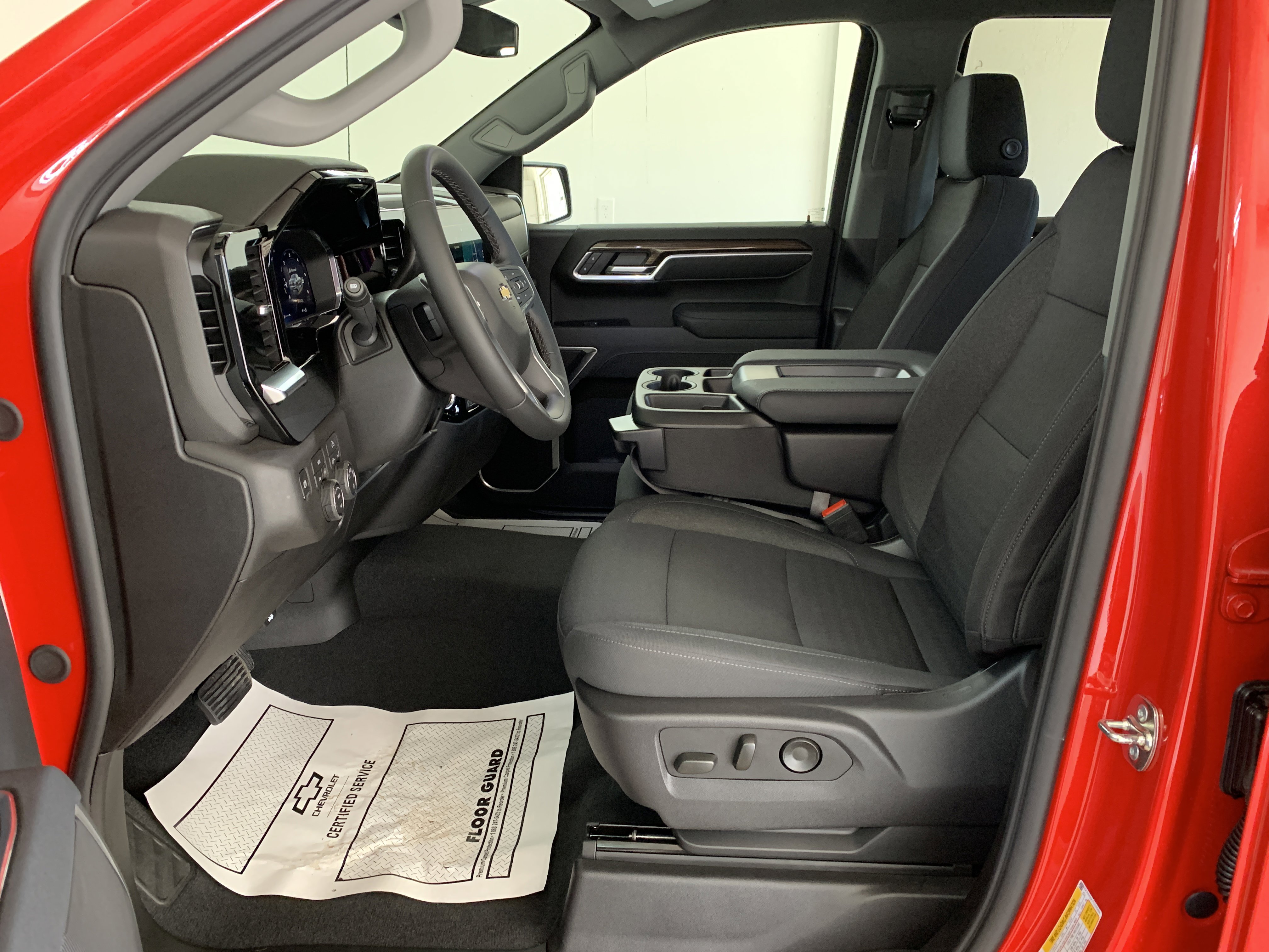 New 2026 Chevrolet Silverado 1500 LT image 13