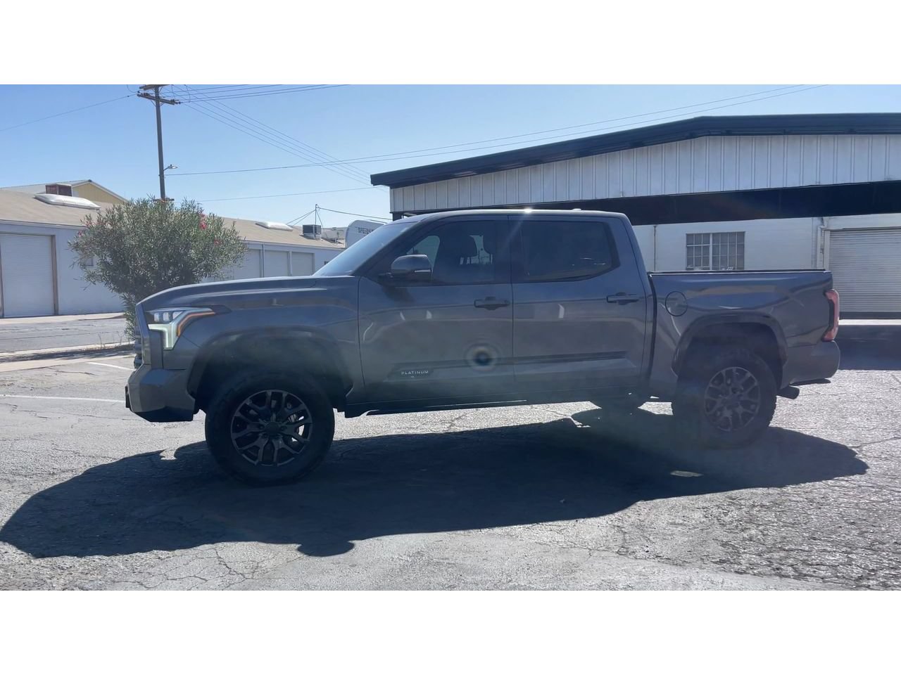 Used 2024 Toyota Tundra Platinum AWD/4WD image 7