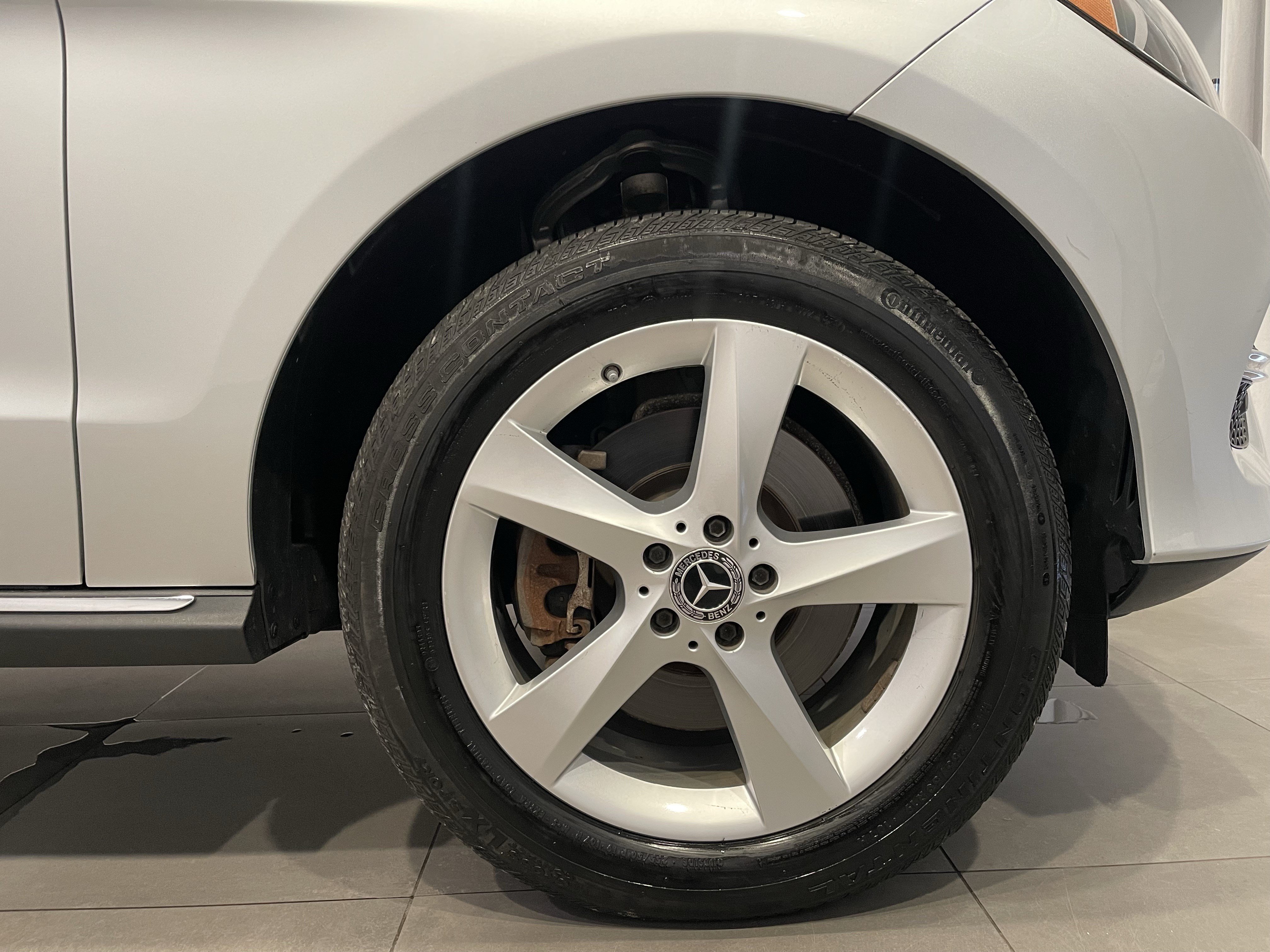 Used 2019 Mercedes-Benz GLE 400 4MATIC image 10
