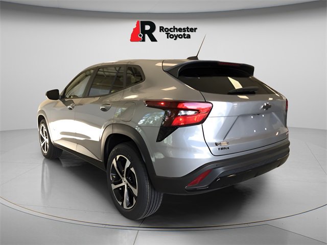 Used 2024 Chevrolet Trax RS w/ Driver Confidence Package image 6