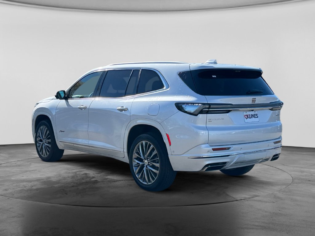 Used 2025 Buick Enclave Avenir w/ Super Cruise Package AWD/4WD image 7