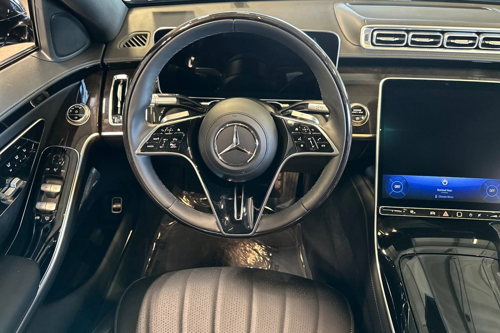 Used 2026 Mercedes-Benz S 500 4MATIC image 15