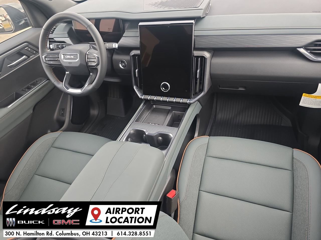 New 2026 GMC Acadia AT4 w/ Luxury Package image 31