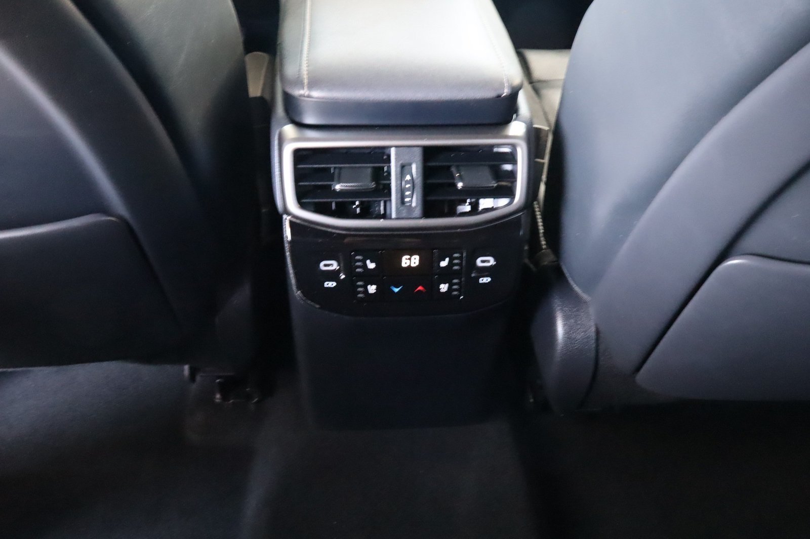 Used 2023 Lexus RX 350 FWD w/ Cold Area Package image 34